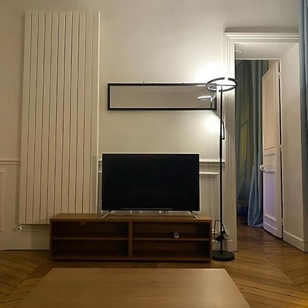 Spacious Apartment Next To Place Vendome Parijs Buitenkant foto