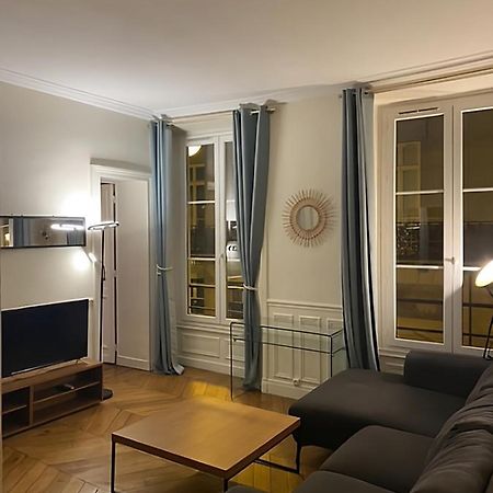 Spacious Apartment Next To Place Vendome Parijs Buitenkant foto