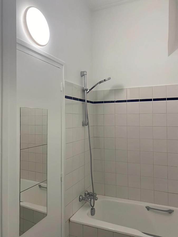 Spacious Apartment Next To Place Vendome Parijs Buitenkant foto