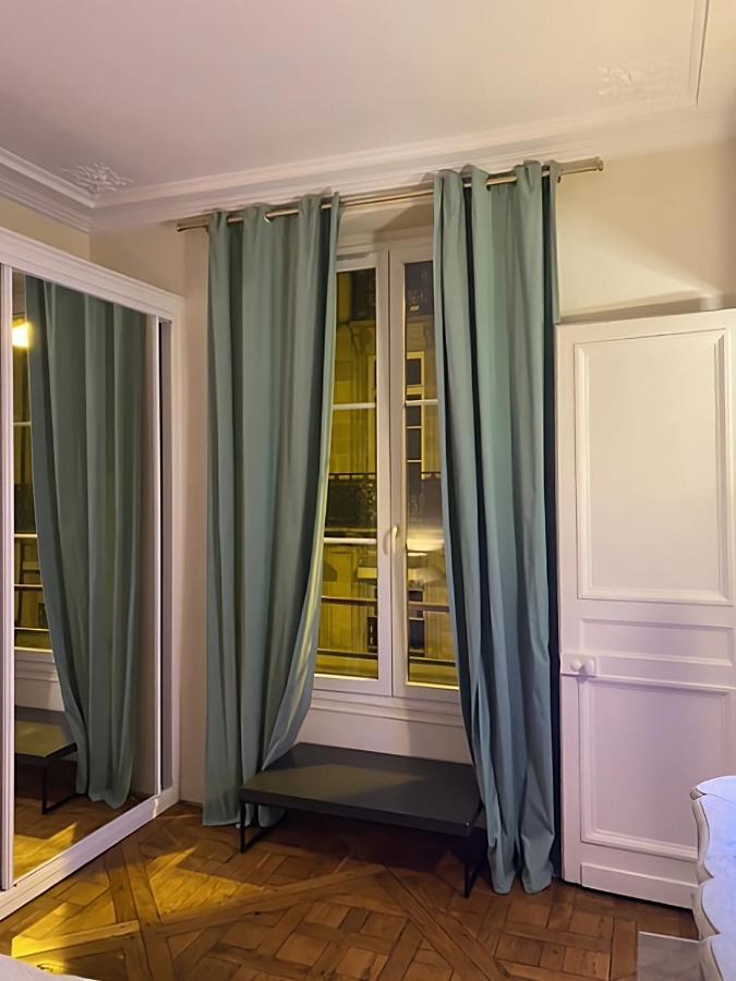 Spacious Apartment Next To Place Vendome Parijs Buitenkant foto